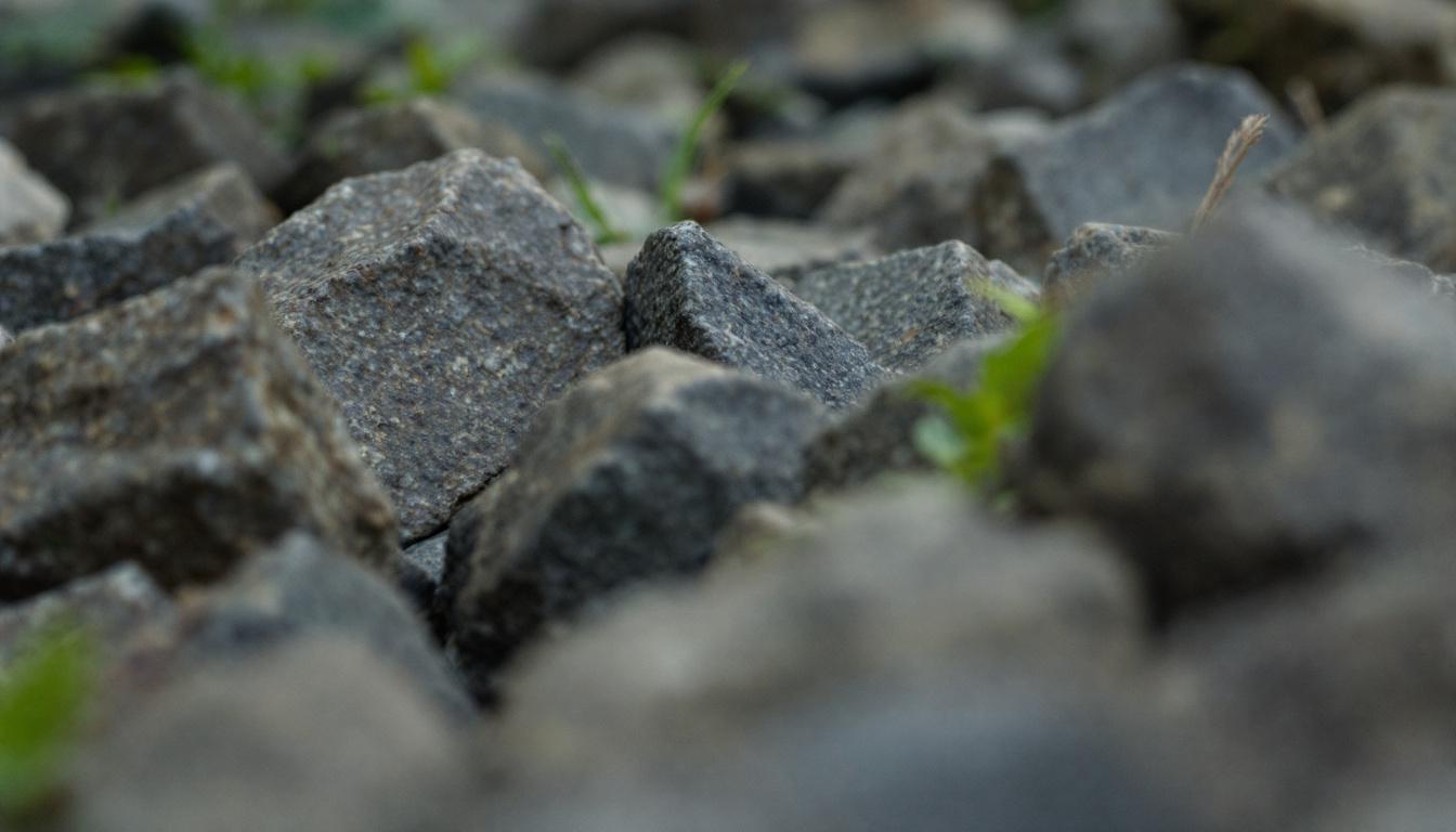 découvrez pourquoi choisir les meilleures assurances prêt immobilier est essentiel pour vous protéger en cas de problèmes de santé et sécuriser votre investissement.